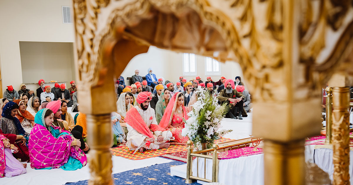 Candid moments from a Sikh wedding.